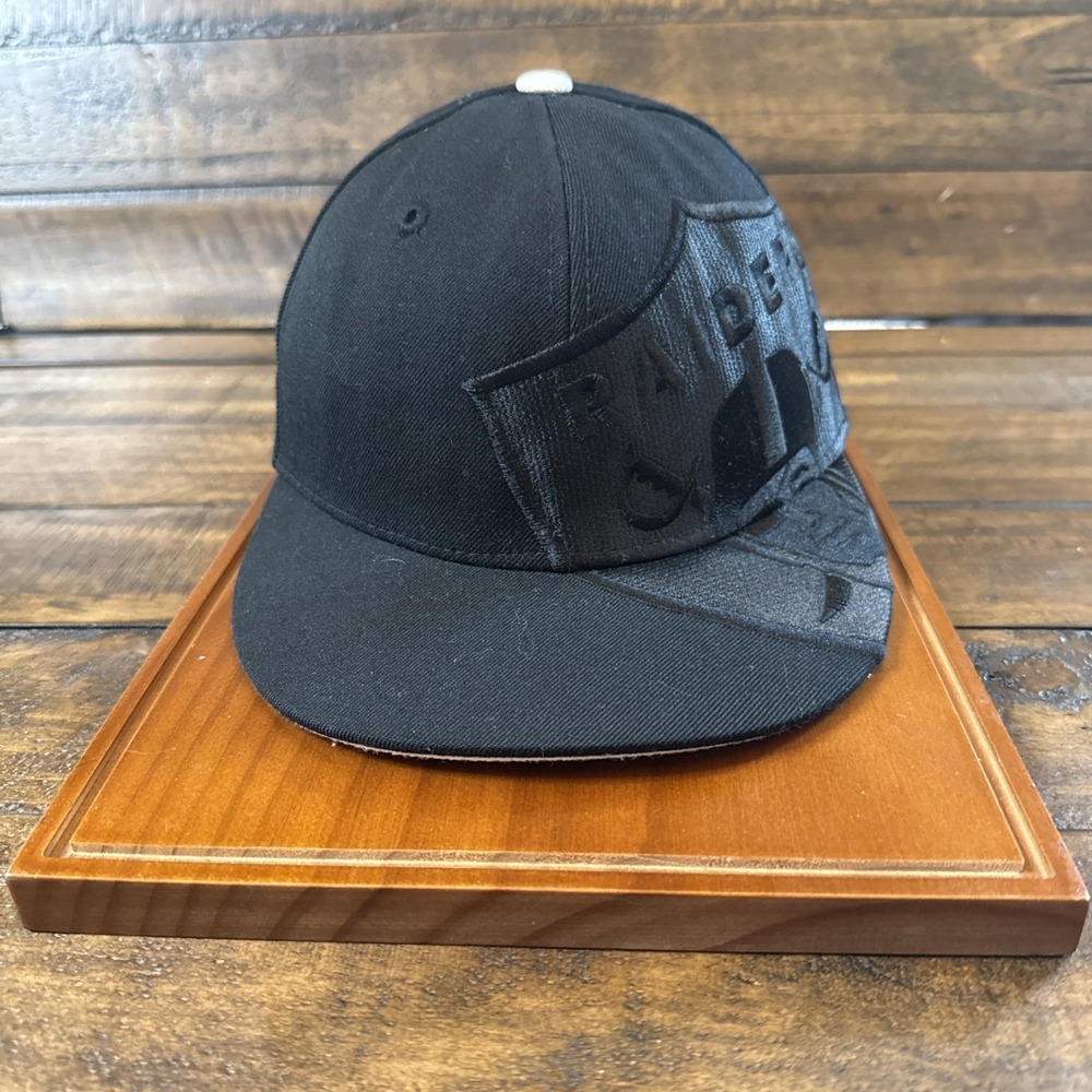 Reebok Raiders Black on Black Fitted Hat 7 1/4 NFL Cap